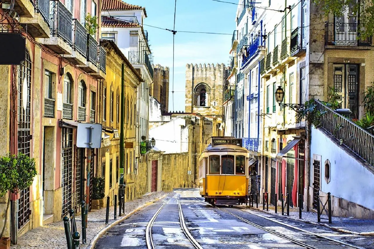 City Guesthouse Alfama Lisbon Homestay